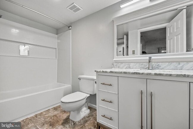 Building Photo - 6070 Main St