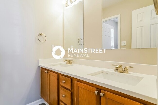 Building Photo - 3 Bedroom Pet-Friendly Home in Angier, NC with Main Street Renewal