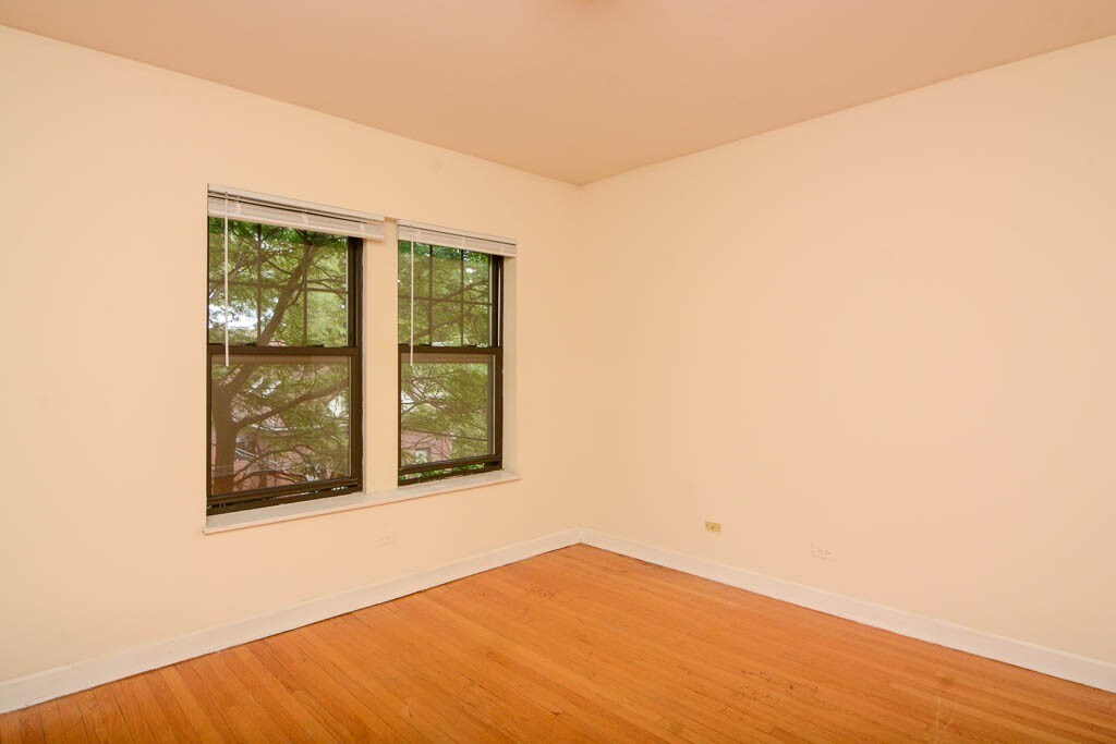 Building Photo - 2953 N Seminary