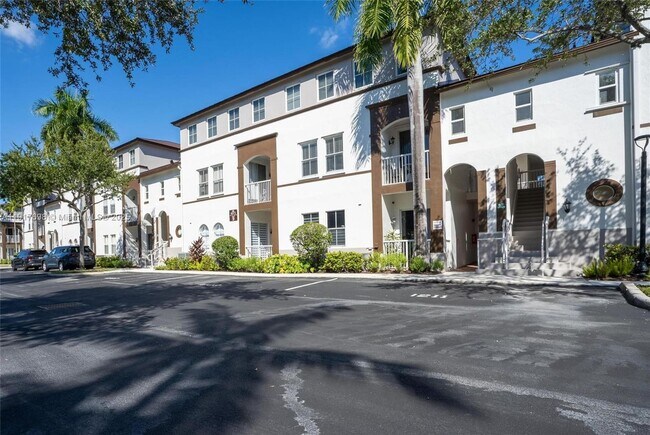 Building Photo - 4371 SW 160th Ave