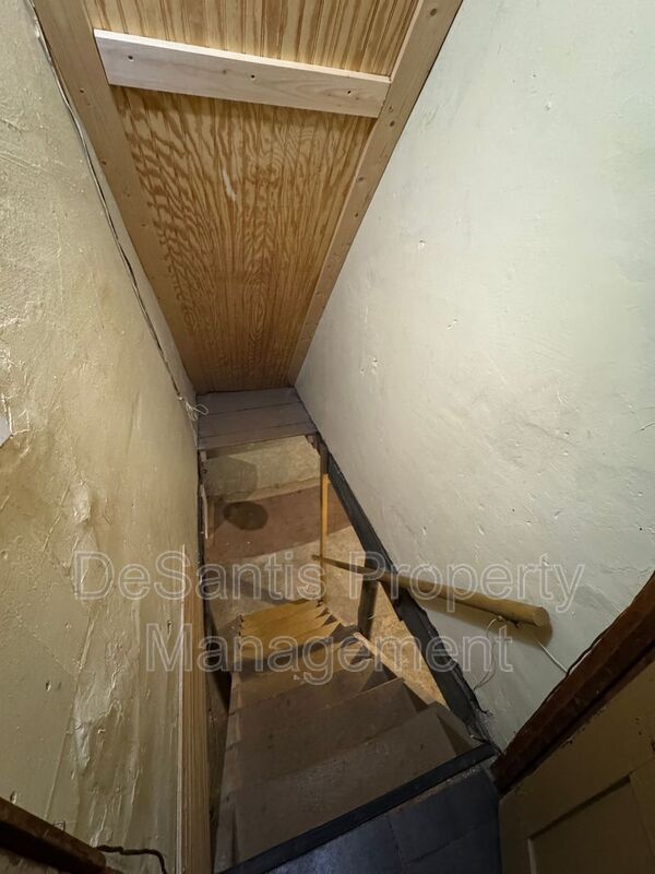 Building Photo - 1815 Locust St