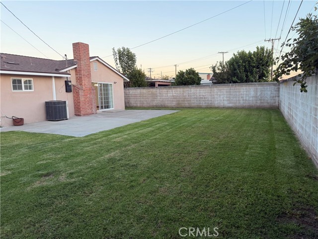 Building Photo - 8041 San Lazaro Cir