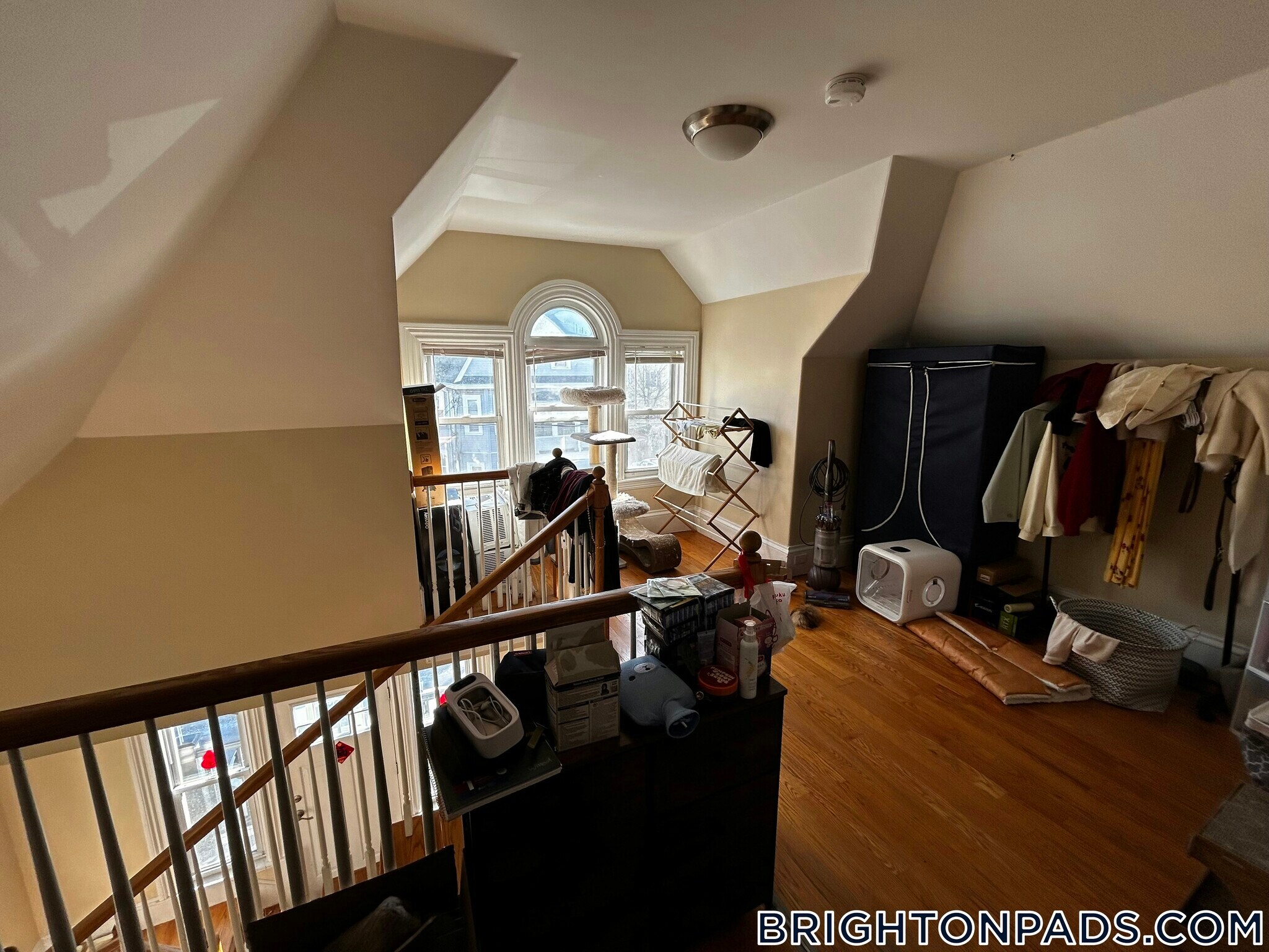 Building Photo - 29 Montcalm Ave