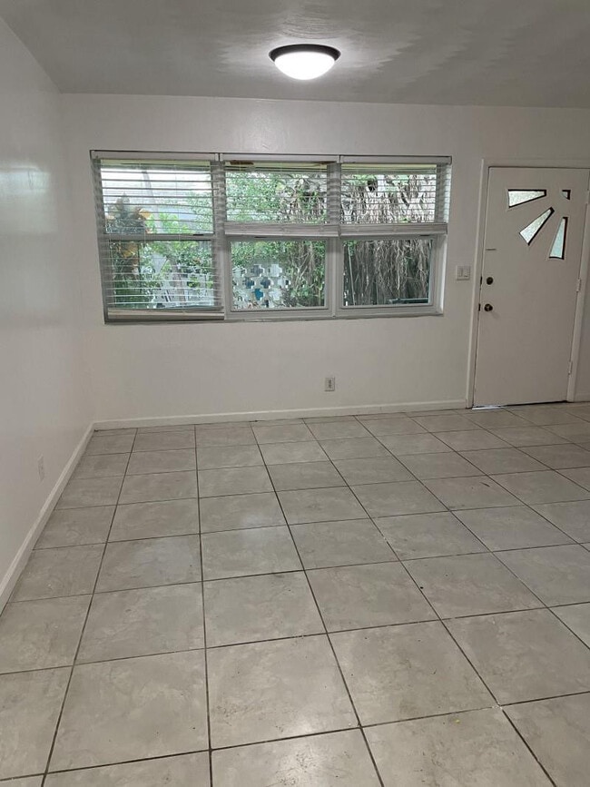 Building Photo - 1518 Grant St