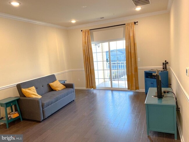 Building Photo - 5333 Palomino Ct