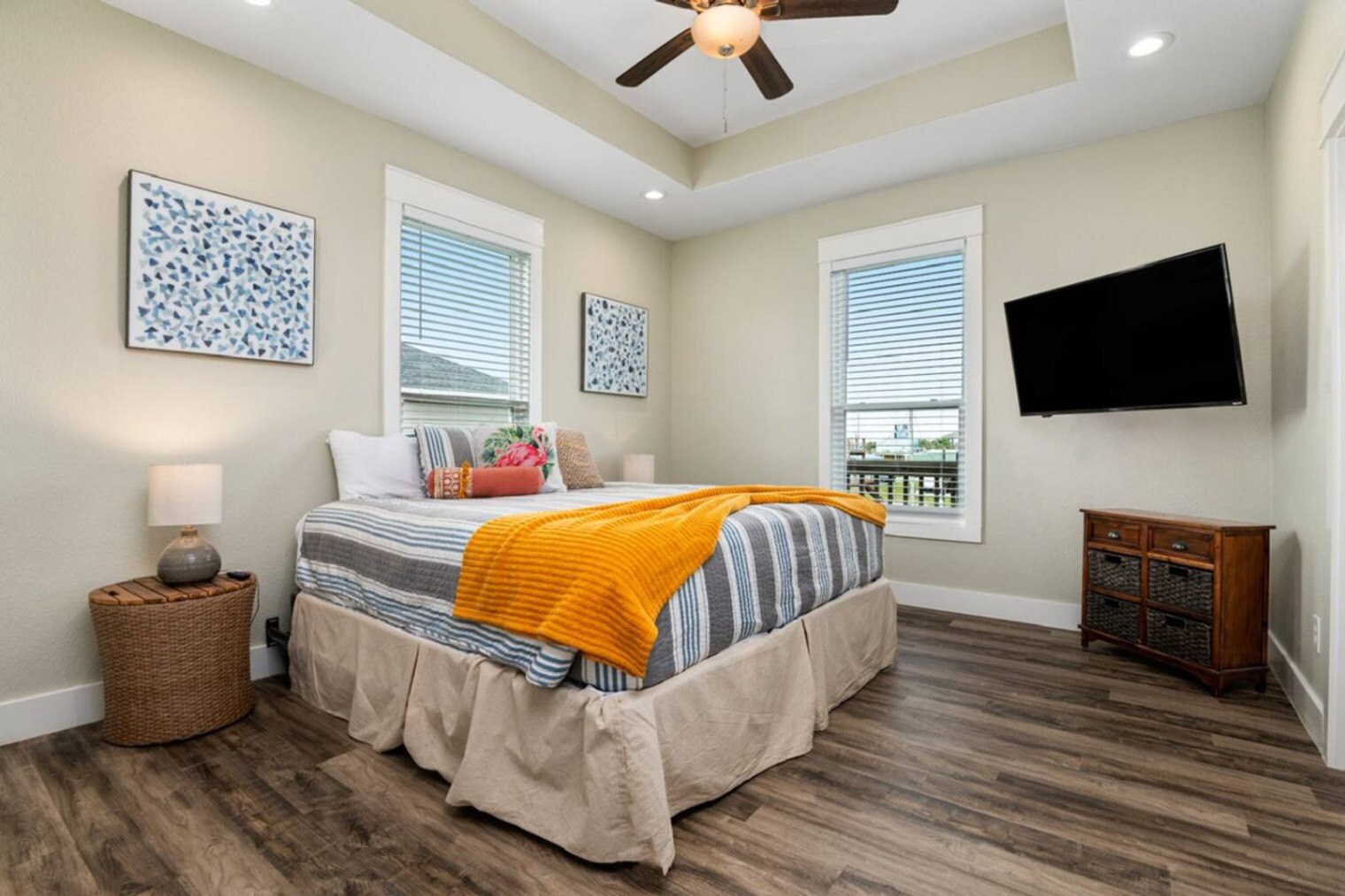 Building Photo - 951 Gulf Shores Dr