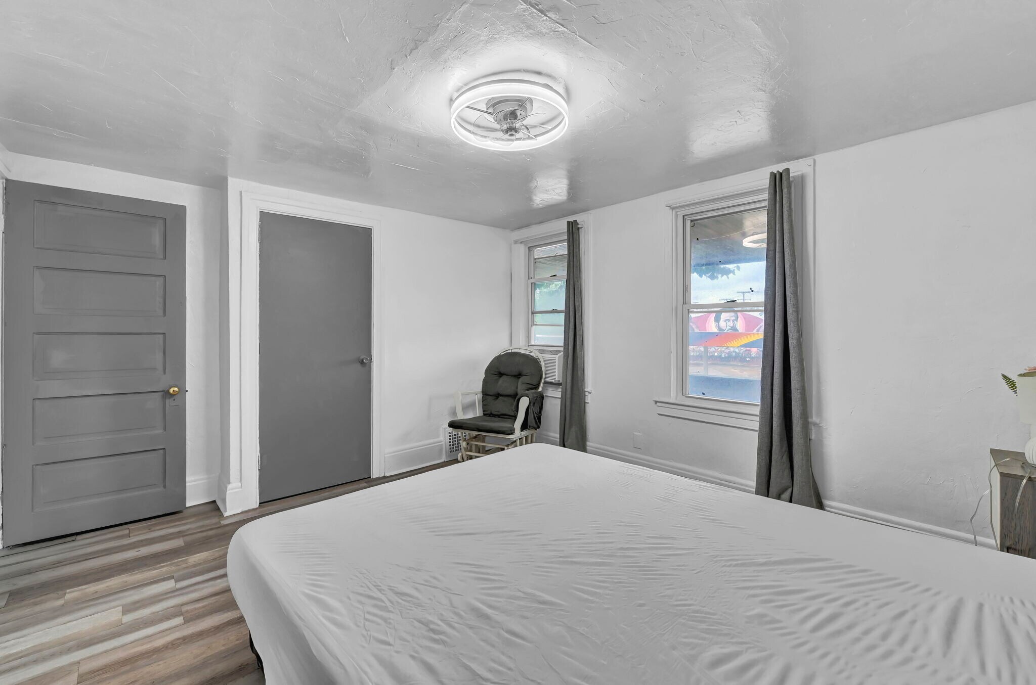 Building Photo - 427 E 156th St