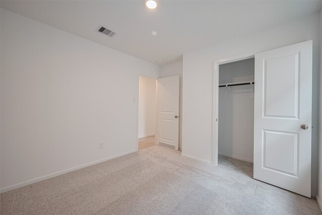 Building Photo - 28723 Texas Sparrow Ln