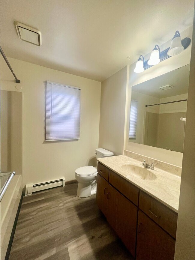 Building Photo - Two Bedroom Units located at 3221-3223 Wanta Dr in Plover