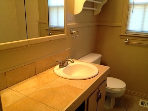 Building Photo - PRE-LEASE NOW FOR AUGUST MOVE-IN - 3409 33rd Street