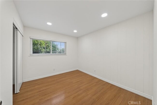 Building Photo - 4201 Franklin Ave