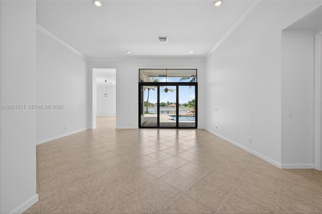Building Photo - 812 Regal Cove Rd