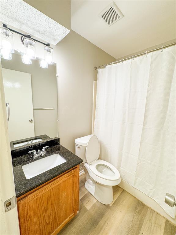 Building Photo - 2315 Windsong Trail