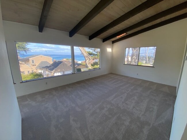 Building Photo - 1051 Shell Ave