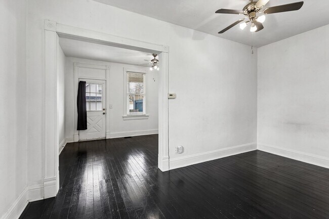 Building Photo - Next to Dog Bar!