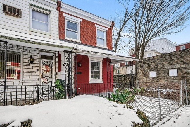 Building Photo - 5036 Keyser St