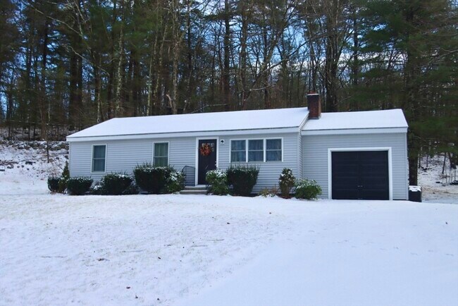 Primary Photo - 41 Easy St