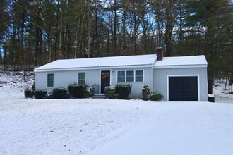 Building Photo - 41 Easy St