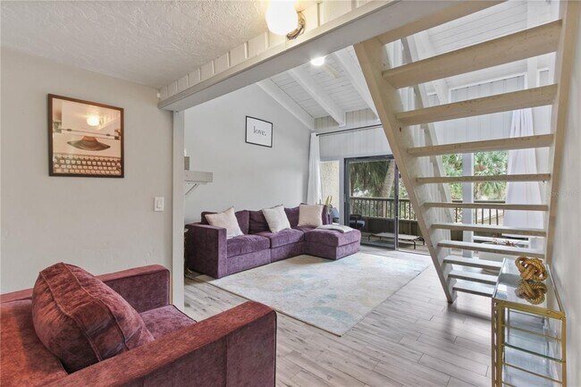 Building Photo - 204 Tomoka Trail