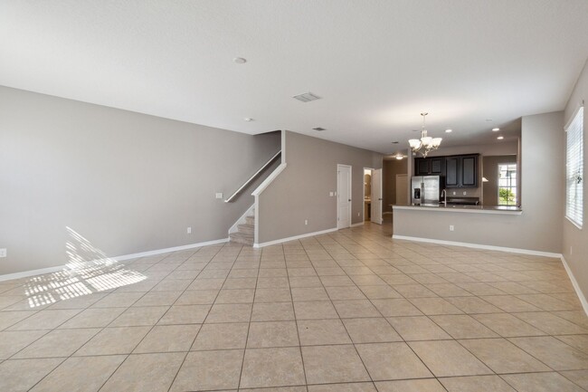 Building Photo - Spacious 3/2.5 Energy Efficient Home in Ha...