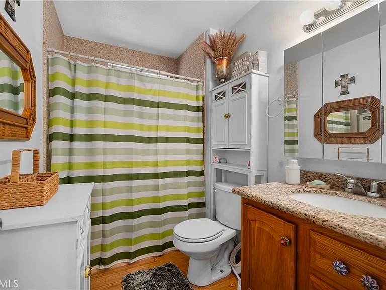 Bath with Shower - 7516 Valaria Dr