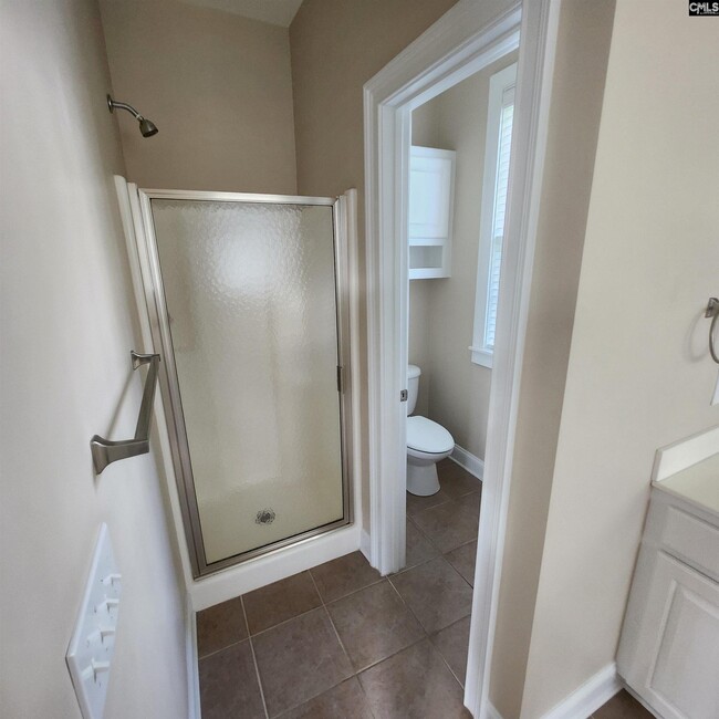 Building Photo - 118 Coopers Pond Dr