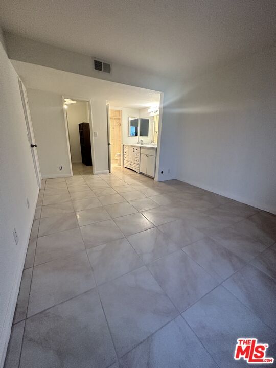 Building Photo - 22100 Burbank Blvd