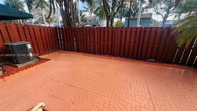 Building Photo - 7045 NW 173rd Dr