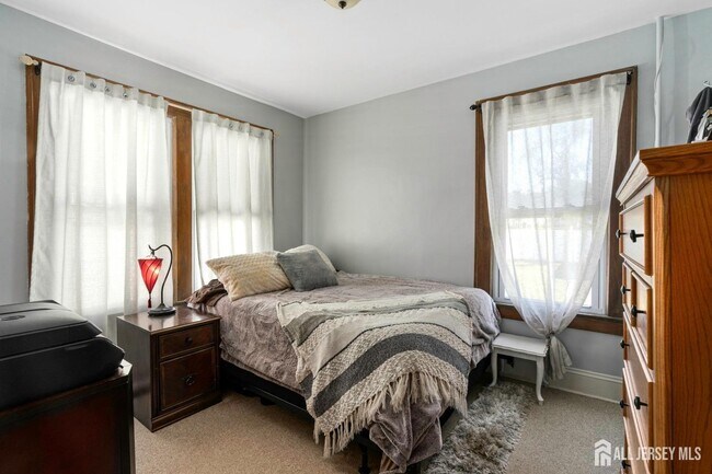 Building Photo - 23 Reed Street