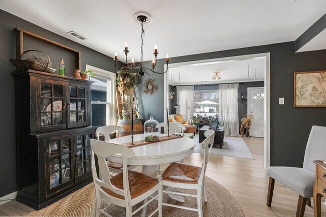 Building Photo - 18229 W Big Oaks Rd