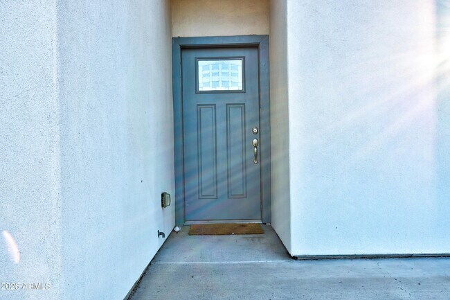 Building Photo - 16075 N 30th St