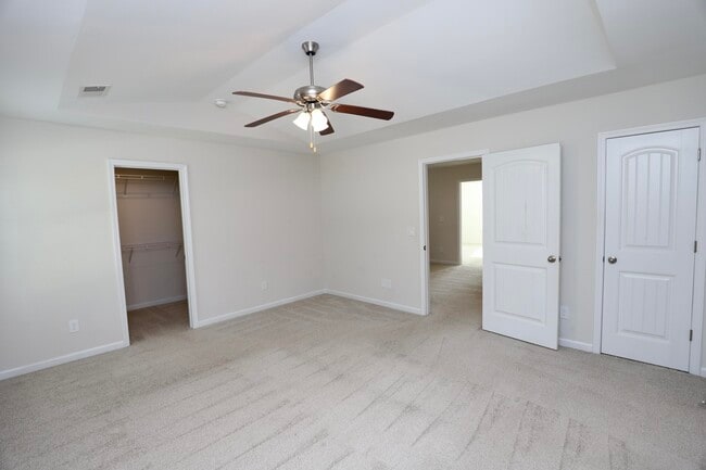 Building Photo - 115 Whitetail Cir