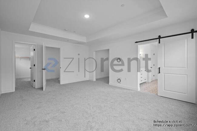 Building Photo - 365 Gold Coast Rd