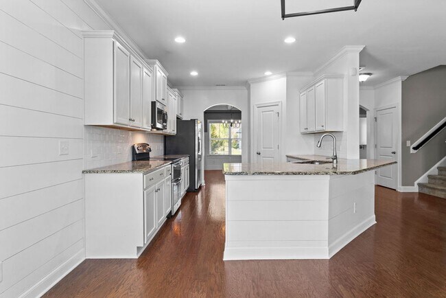 Building Photo - 4 Bedroom in Mimosa Bay with BONUS and BOA...