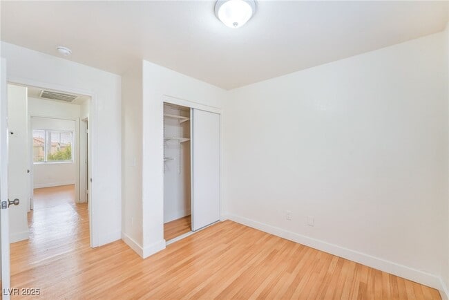 Building Photo - 4706 Pinon Pointe Rd