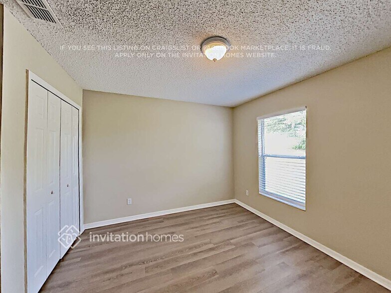 Building Photo - 1791 Oakgrove Ave