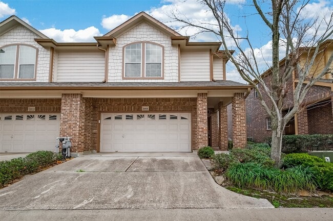 Building Photo - 8908 Clovermist Dr