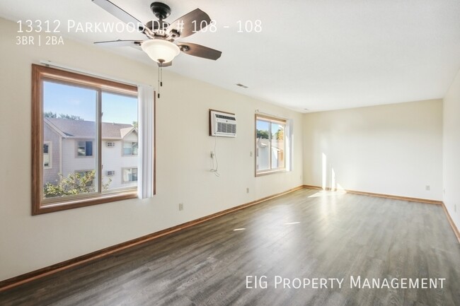 Building Photo - 13312 Parkwood Dr