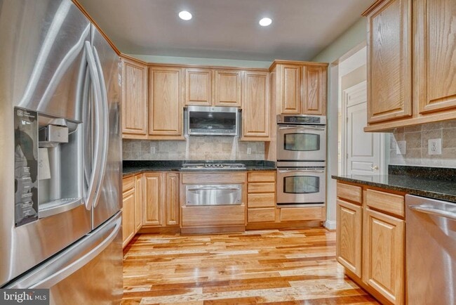 Building Photo - 8112 Winding Ross Way