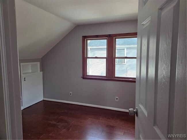 Building Photo - 55 Cleveland Dr