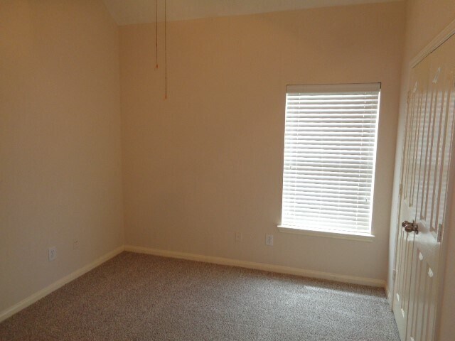 Building Photo - 20347 Yosemite Falls Dr