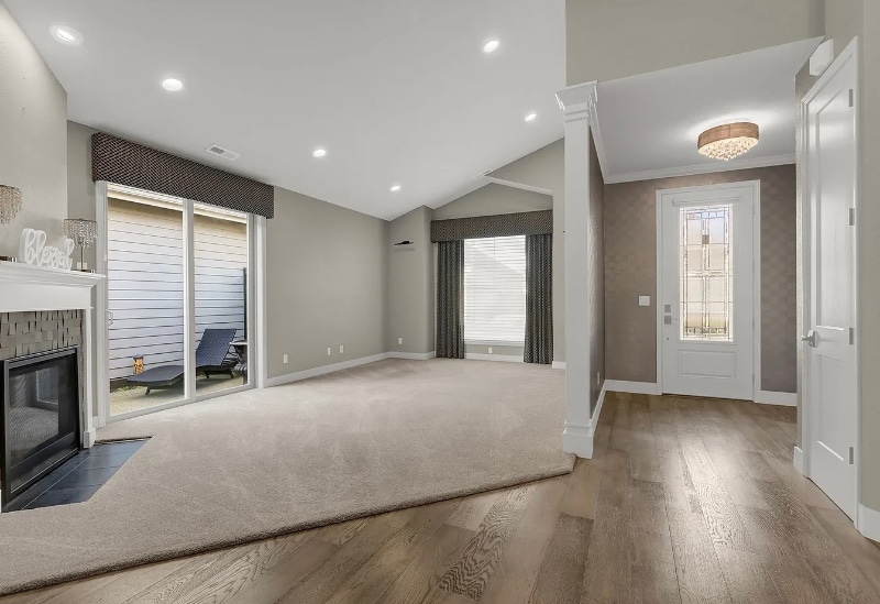 Building Photo - 2060 Lakeland Way