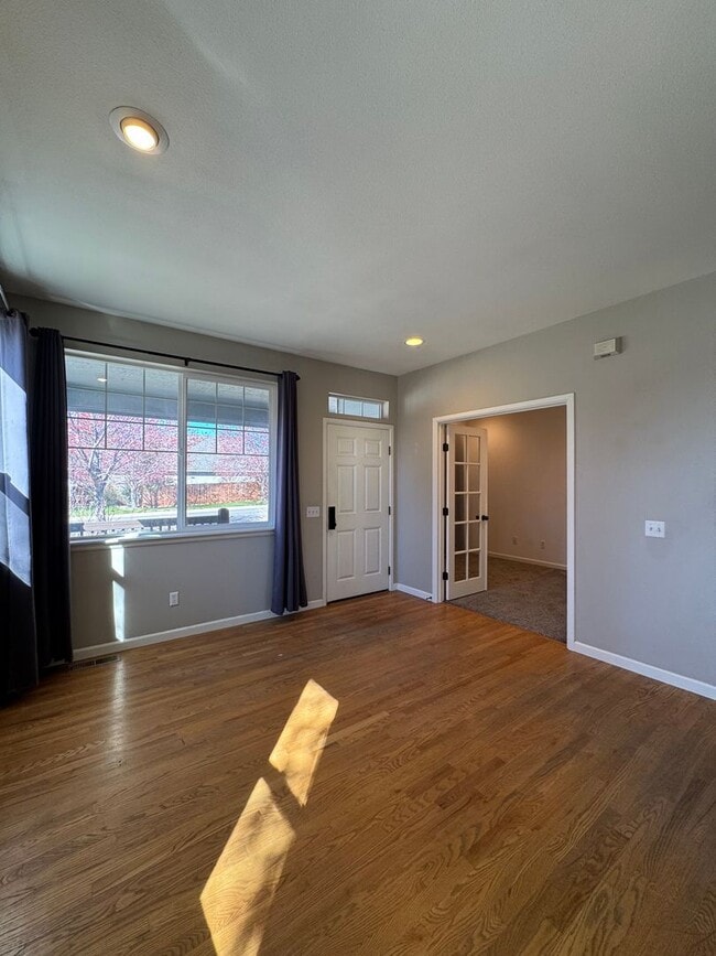 Building Photo - Rare Wheaton Ct Availability