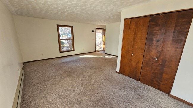 Building Photo - 3306-3308 Shelley Dr