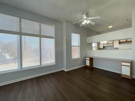 Building Photo - 3800 Broadway Blvd