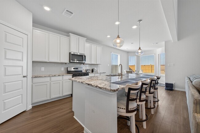 Building Photo - 3025 Waxwing Dr