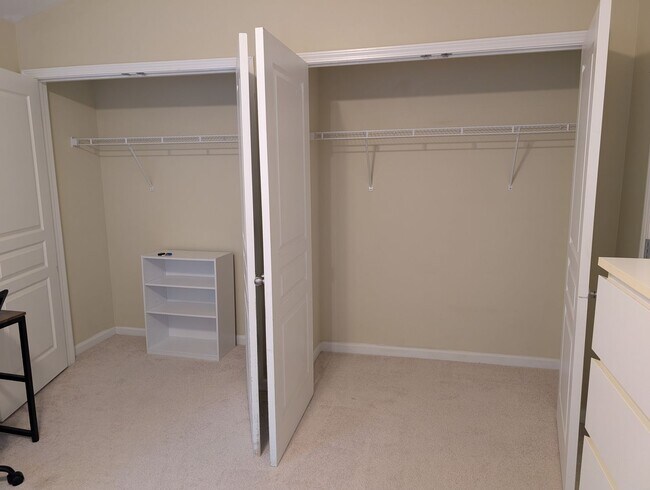 Building Photo - 3 Bedroom Townhome Woodlands of Clemson