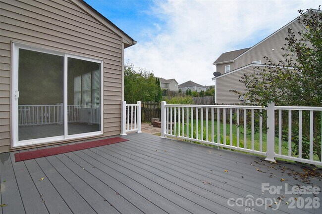 Building Photo - 5115 Chapel Chase Lane