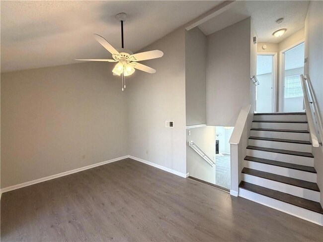 Building Photo - 1921 Cheatham Woods Dr SW