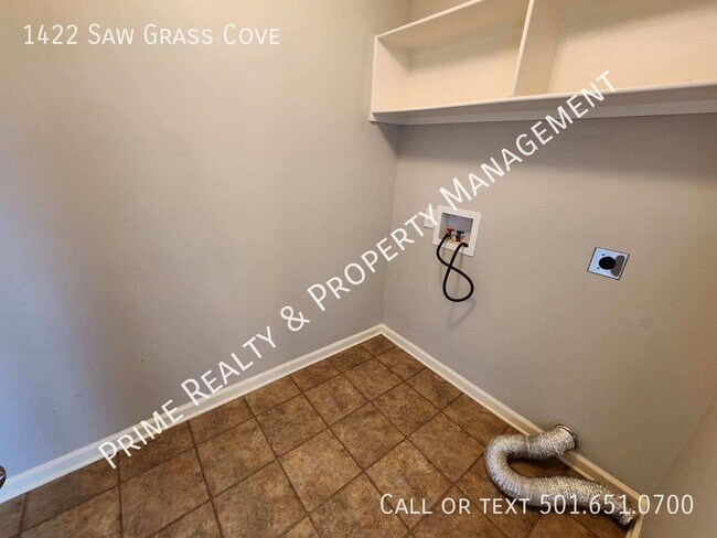 Building Photo - 1422 Saw Grass Cove